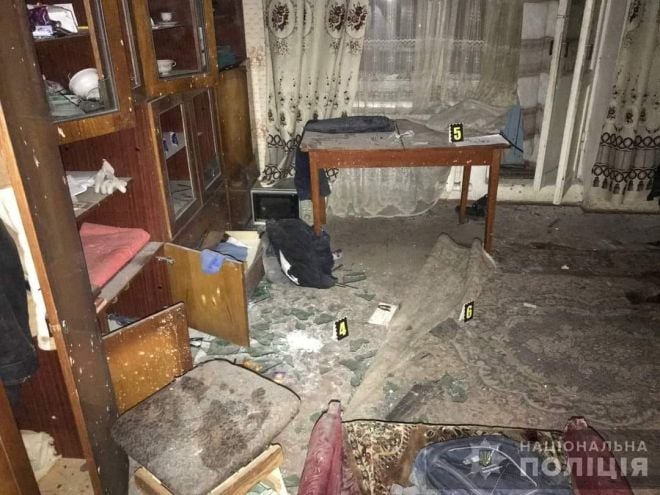 Судитимуть жителя Шепетівщини, який підривом гранати у квартирі вбив батька та поранив брата