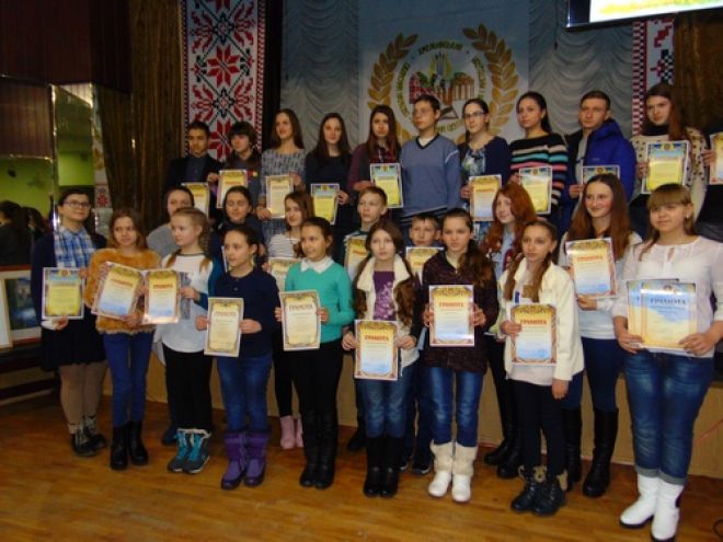 Шепетівчанка перемогла у ІІІ етапі Всеукраїнського конкурсу учнівської творчості