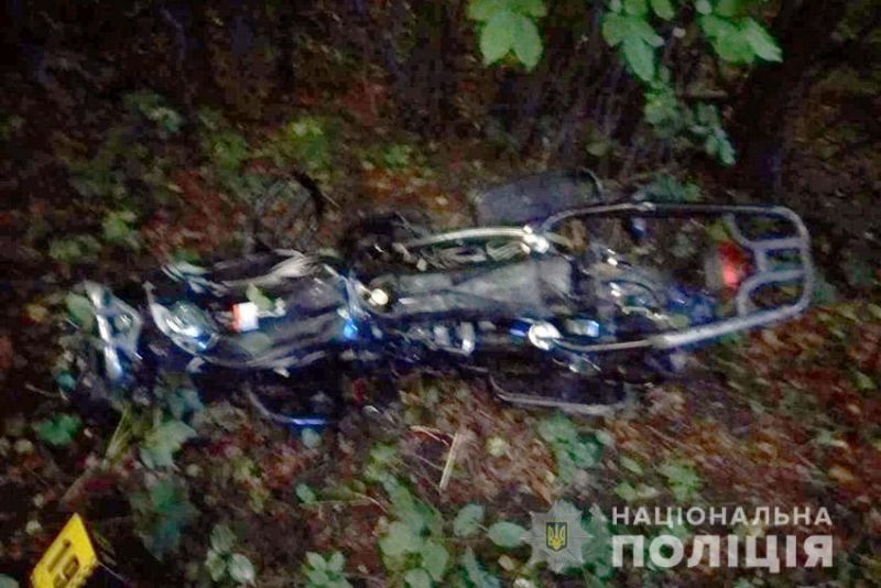На Шепетівщині у ДТП загинув мотоцикліст та його пасажир