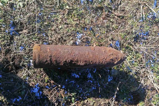 У селі Городище виявили 152 мм артилерійський снаряд 