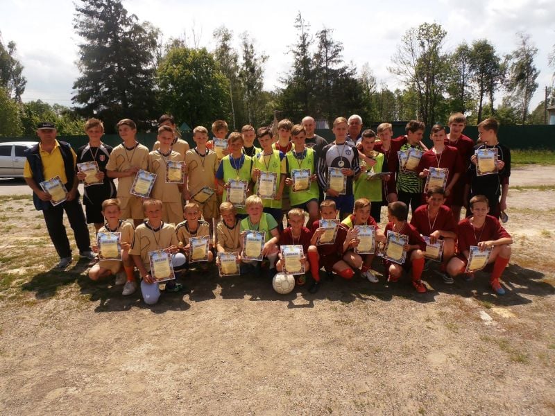 У селі Михайлючка змагались юні футболісти району