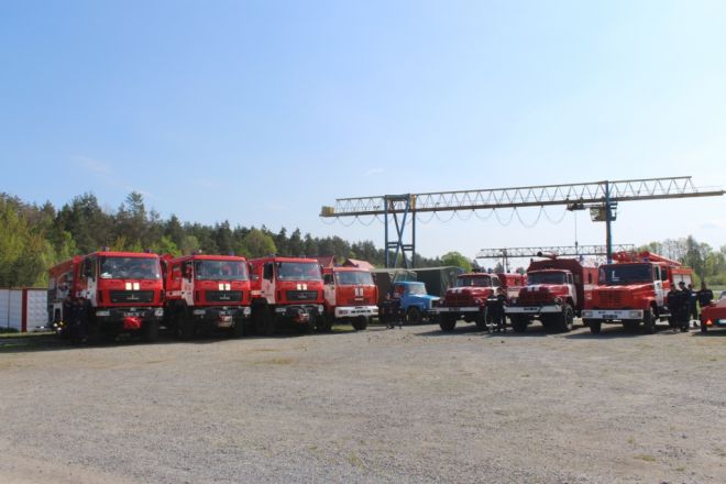 Рятувальники вчились ліквідовувати масштабні лісові пожежі
