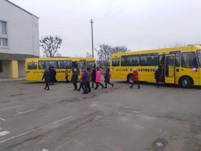 Судилківських школярів будуть підвозити двома новими автобусами
