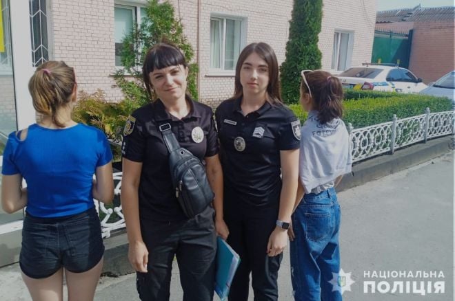 На Шепетівщині поліція шукала двох підлітків, які не повернулись ночувати додому