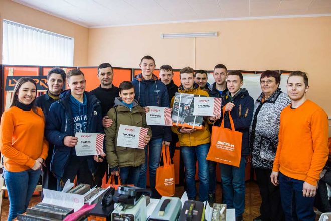 Учнів Шепетівського професійного ліцею навчали нових технологій