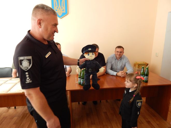 У Шепетівці вшанували кращих поліцейських з нагоди професійного свята