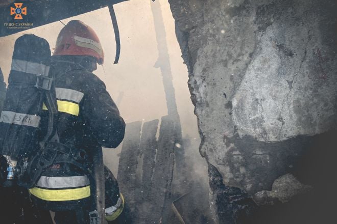 У Шепетівському районі за добу сталось три пожежі, дві з них - через підпал