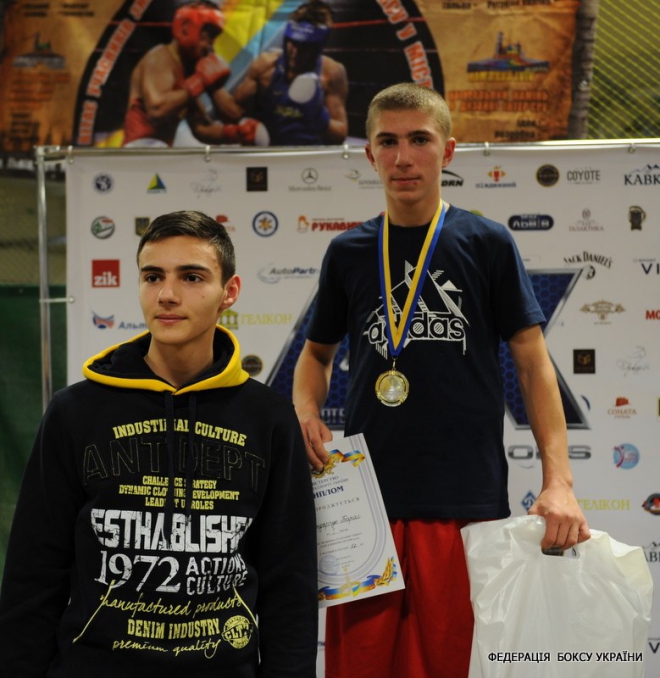 Шепетівчанин здобув золото чемпіонату України з боксу серед юніорів