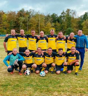 Шепетівські футбольні ветерани завершили чемпіонат Хмельниччини перемогою