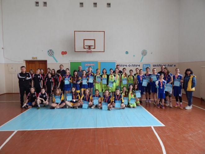 У Шепетівці відбувся ІІІ етап всеукраїнських змагань «Пліч-о-пліч- Всеукраїнські шкільні ліги» з баскетболу серед дівчат