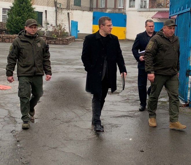 Керівник обласної прокуратури інспектував умови утримання в’язнів у Шепетівці