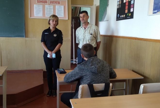 Учням Шепетівського професійного ліцею розповіли про кримінальну відповідальність неповнолітніх
