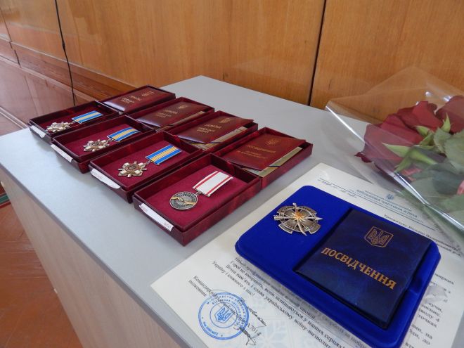 Рідним загиблих Героїв із Шепетівського району вручили їх державні нагороди