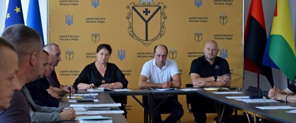 На п'ятому році війни у Шепетівці взялися за укриття та пожежну безпеку на сміттєзвалищах