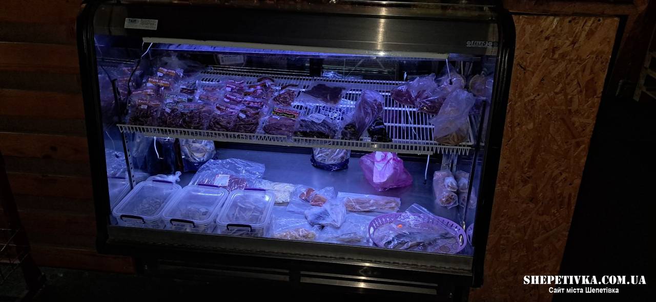 Холодильна вітрина