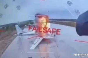 Україна знову пише історію: наші FPV-дрони масово нищать стратегічну авіацію ворога