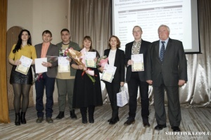 Шепетівський викладач з фізики переміг на обласному етапі Всеукраїнського конкурсу «Учитель року – 2024»