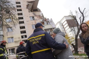 У Хмельницькому під завалами будинку виявили тіла двох людей