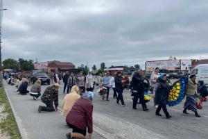 У Судилкові провели в останню дорогу воїна Пшевлоцького Віталія Олександровича