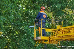 Шепетівський РЕМ показав як готується до осінньо-зимового періоду