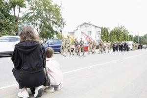 Поліг на Донеччині: славутчани провели у засвіти вогнеметника Андрія Рижука