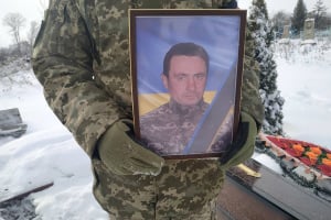 Серце зупинилось на полігоні: на Шепетівщині провели у засвіти Цуру Олександра Григоровича