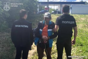 У Хмельницькому затримали підозрюваного у сексуальних домаганнях до малолітніх дітей