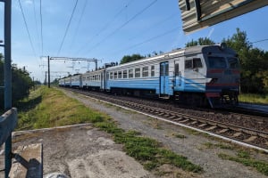 Тимчасово змінюється розклад руху деяких електричок на станції Шепетівка