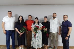 Почесні відзнаки “Мати-героїня” вручили трьом жінкам Шепетівської громади