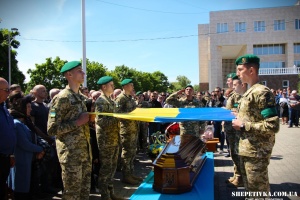 Під час церемонії прощання присвоїли звання полковника: пішов у засвіти Олександр Ровенчук