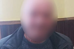 Смерть засудженого через недбалість: у Шепетівці лікарю-інфекціоністу оголосили підозру