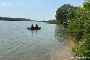 Відпочинок біля водойми закінчився трагедією: під водою зник підліток