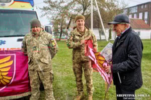 Улашанівська громада передала десантникам 95-ї бригади «госпіталь на колесах»