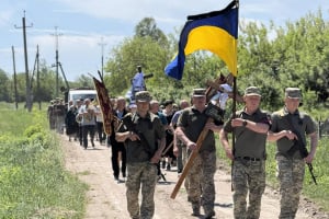 Ямпільська громада провела в останню путь 59-річного воїна Сергія Ситара