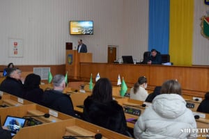 Сесія міськради: приватизація, аварійні ремонти, підвищення зарплати освітянам та соцпрацівникам