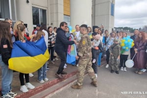 Майже три роки у полоні: додому повернувся молодий воїн-азовець Сергій Сопіжко