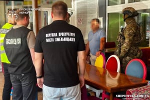 Шлюбний бізнес на іноземцях: «на гарячому» затримали зухвалого ділка