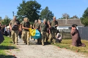 Полонська громада провела в останню путь військовослужбовця Миколу Безфамільного