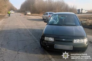 Трагедія на Шепетівщині: 52-річну велосипедистку насмерть збив автомобіль
