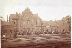Історія будівництва Подільської залізниці: чому вона вийшла дещо “покрученою”