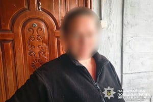 Замість 50 тисяч переказала собі 400: на Шепетівщині засудили жінку, яка обікрала знайомого