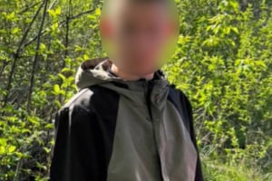 18-річний молодик напідпитку викрав з автомайданчика дві іномарки поспіль