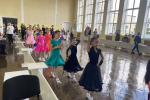 У Шепетівці відбувся осінній танцювальний турнір «Autumn Stars»