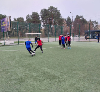 Шепетівські юнаки змагалися на турнірі з мініфутболу серед вуличних команд