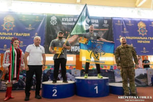 Нетішинські нацгвардійці вибороли нагороди на Кубку командувача НГУ з армрестлінгу