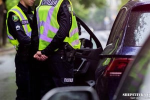 Суд оштрафував нетверезого водія, який намагався відкупитися від відповідальності