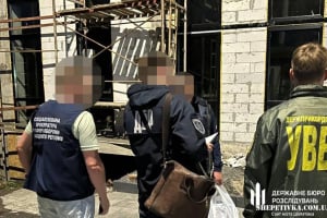 Прикордонники вимагали 5,5 тис. доларів за переведення військового в тил