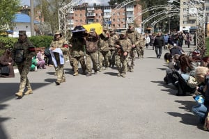 Повернення через 20 місяців невідомості: у Славуті попрощалися із Сергієм Хільчуком