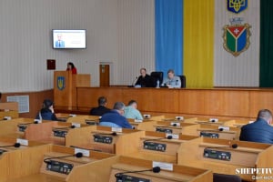 Виконком: конкурс перевізників, мережа освітніх закладів та популізм на «прямотоці»