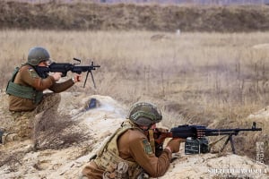 Нетішинські нагцвардійці провели навчальні стрільби з різних типів кулеметів